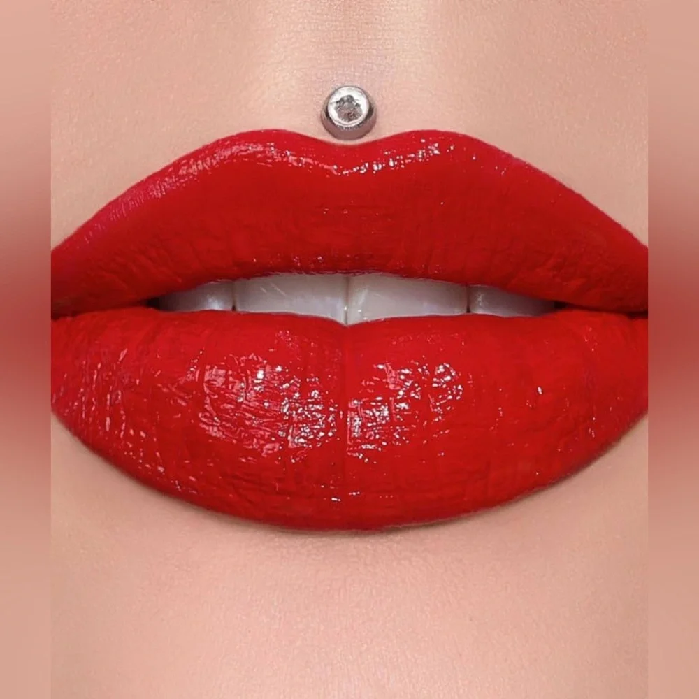 Jeffree Star Supreme Gloss - Red Affair